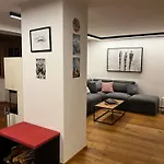 Lakeside Penthouse 16 زيل أم سي