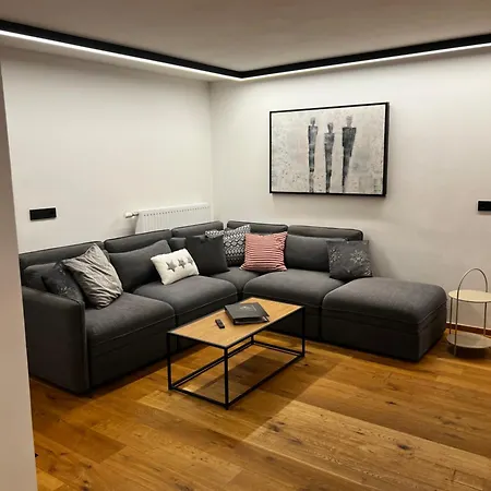 Lakeside Penthouse 16 * Zell am See
