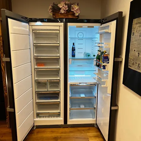 Lakeside Penthouse 16 Апартаменти *