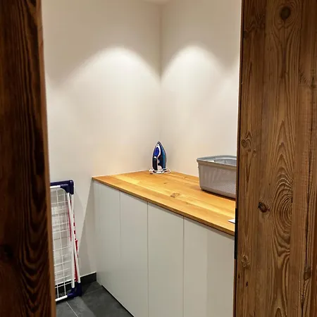 Lakeside Penthouse 16 *