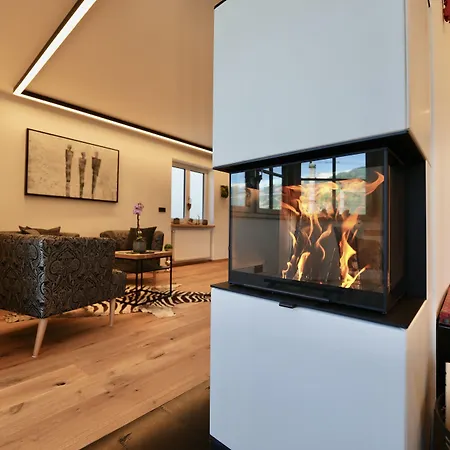 Lakeside Penthouse 16 زيل أم سي