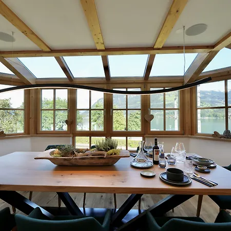 Lakeside Penthouse 16 شقة