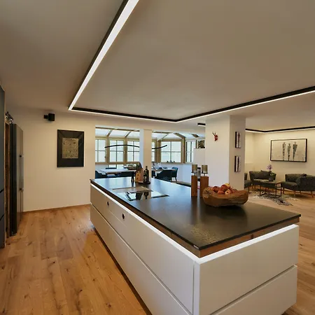 Daire Lakeside Penthouse 16 *