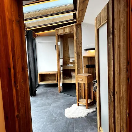 Lakeside Penthouse 16 شقة زيل أم سي