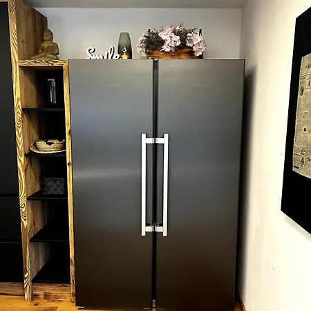 Lakeside Penthouse 16 زيل أم سي