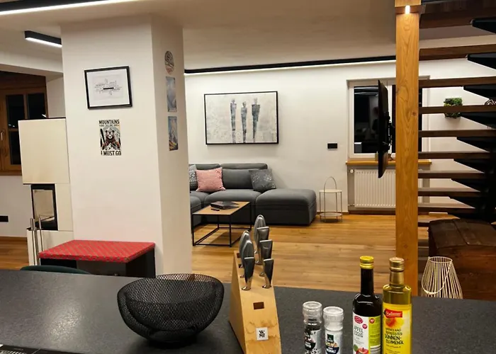 Lakeside Penthouse 16 젤암제