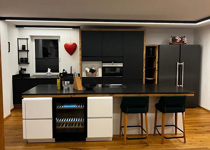 Lakeside Penthouse 16 아파트