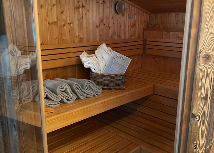 Lakeside Penthouse 16 젤암제