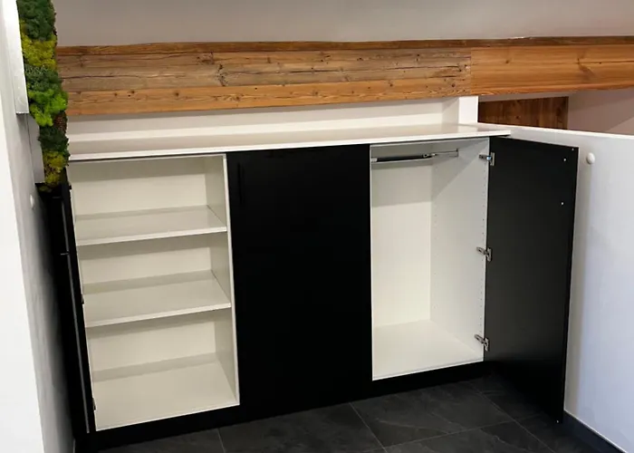 아파트 Lakeside Penthouse 16 *