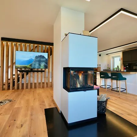 شقة Lakeside Penthouse 16