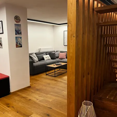 Lakeside Penthouse 16 شقة زيل أم سي