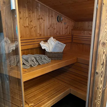 Lakeside Penthouse 16 زيل أم سي